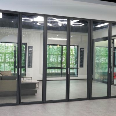 Zamówione wodoodporne ramy aluminiowe Dwawiaste drzwi z wysoką trwałością i efektywnością energetyczną