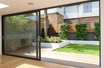 Powłoka powłoka zamówione zewnętrzne aluminiowe drzwi przesuwne z profilem aluminiowym