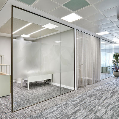 Szkło o szczupłej ramie, rozkładane ze szklanych przegród, szkło przejrzyste i hartowane