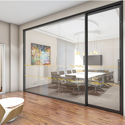 Ochrona prywatności Komercyjne ściany szklane dostosowywalne do nowoczesnego projektu