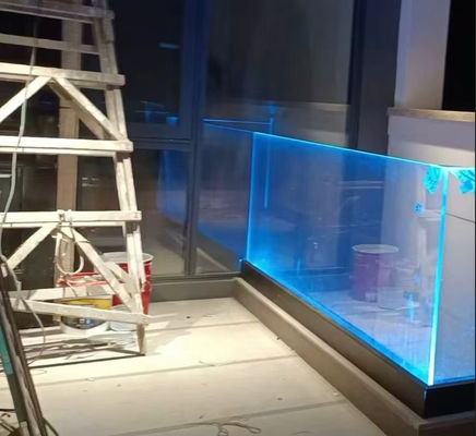 U Channel Aluminium Glass Balustrade z LED Light dla balkonów zewnętrznych