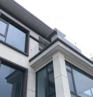 Powłoka powłoki aluminiowej U-kanałowej balustrady szklanej dla budynków