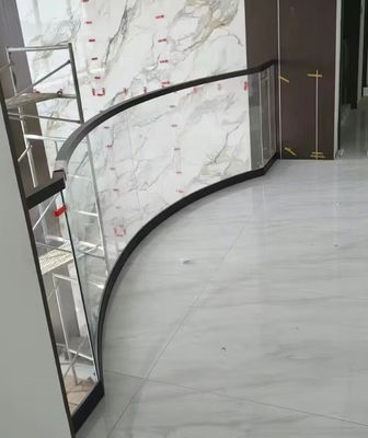 Kompaktowe aluminiowe balustrady szklane