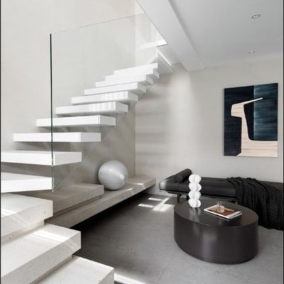Solid Customized LED Light Floating Stair z ukrytą stalową belką i szklanym balustradem