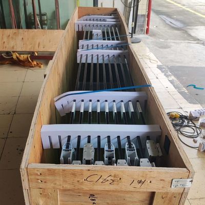 Zastosowane rozmiary Aluminiowe dwustronne drzwi zewnętrzne Trwała izolacja termiczna wielopanełowa