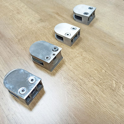 Bezramkowy panel ze szkła hartowanego Rękawica schodowa regulowalna konstrukcja uchwyt łukowy Klampa 304 316